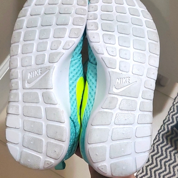 Nike sneakers - Picture 4 of 4